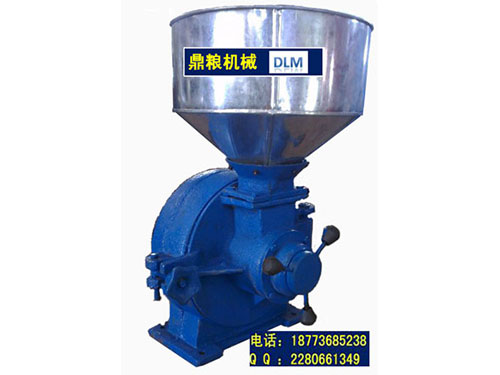 30型磨片式粉碎機(jī)、磨粉機(jī)磨粉機(jī)，磨片式，產(chǎn)量達(dá)1000公斤時(shí),粗細(xì)可調(diào)